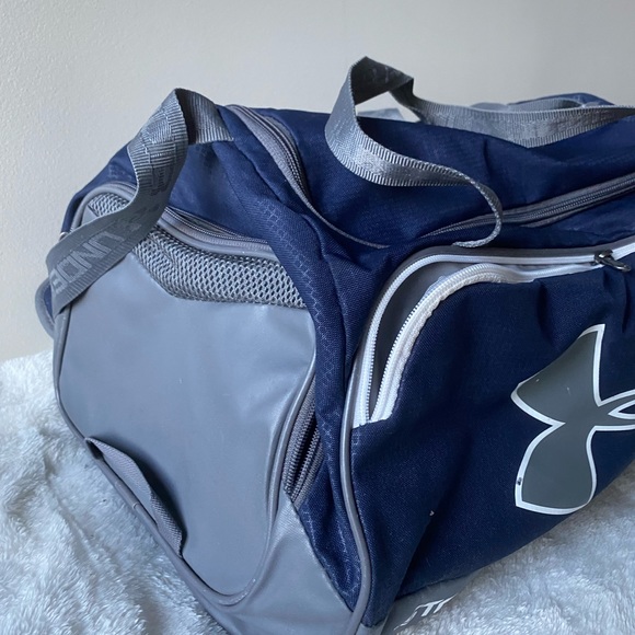 Underarmour Duffle Bag - Picture 8 of 8